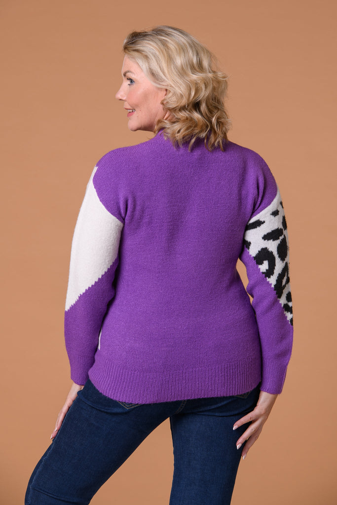 Animal Colour Block Sweater-Knitwear-Paco