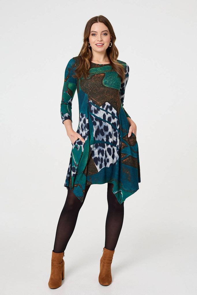 Animal Dip Hem Brush Dress D171999 GREEN-Dresses-Paco