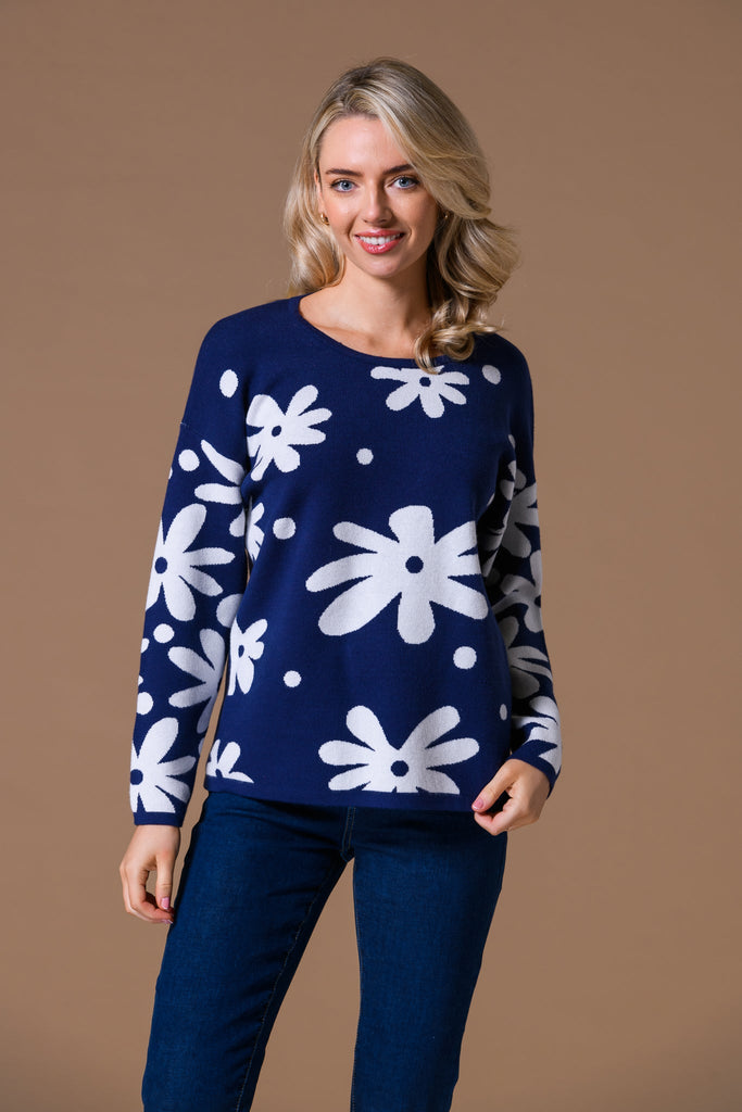Large Flower Jacquard Sweater-Paco