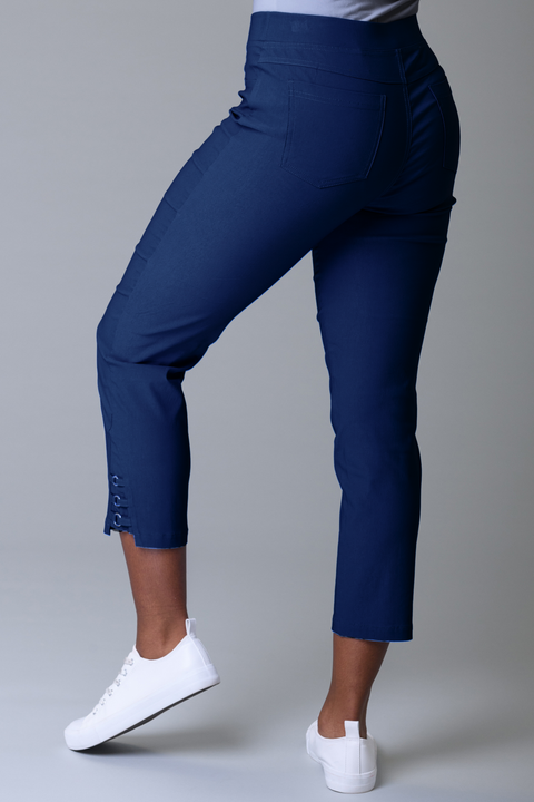 Eyelet trousers NAVY