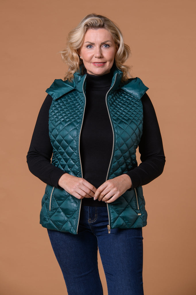 Triple Quilt Gilet Green-Gilets-Paco